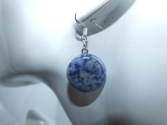 boucle d oreille pendante pierre bleu sodalite